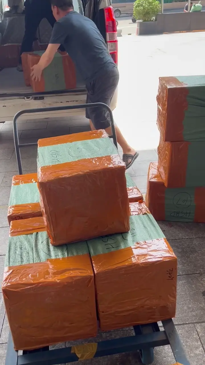 Bulk cartons moving out video